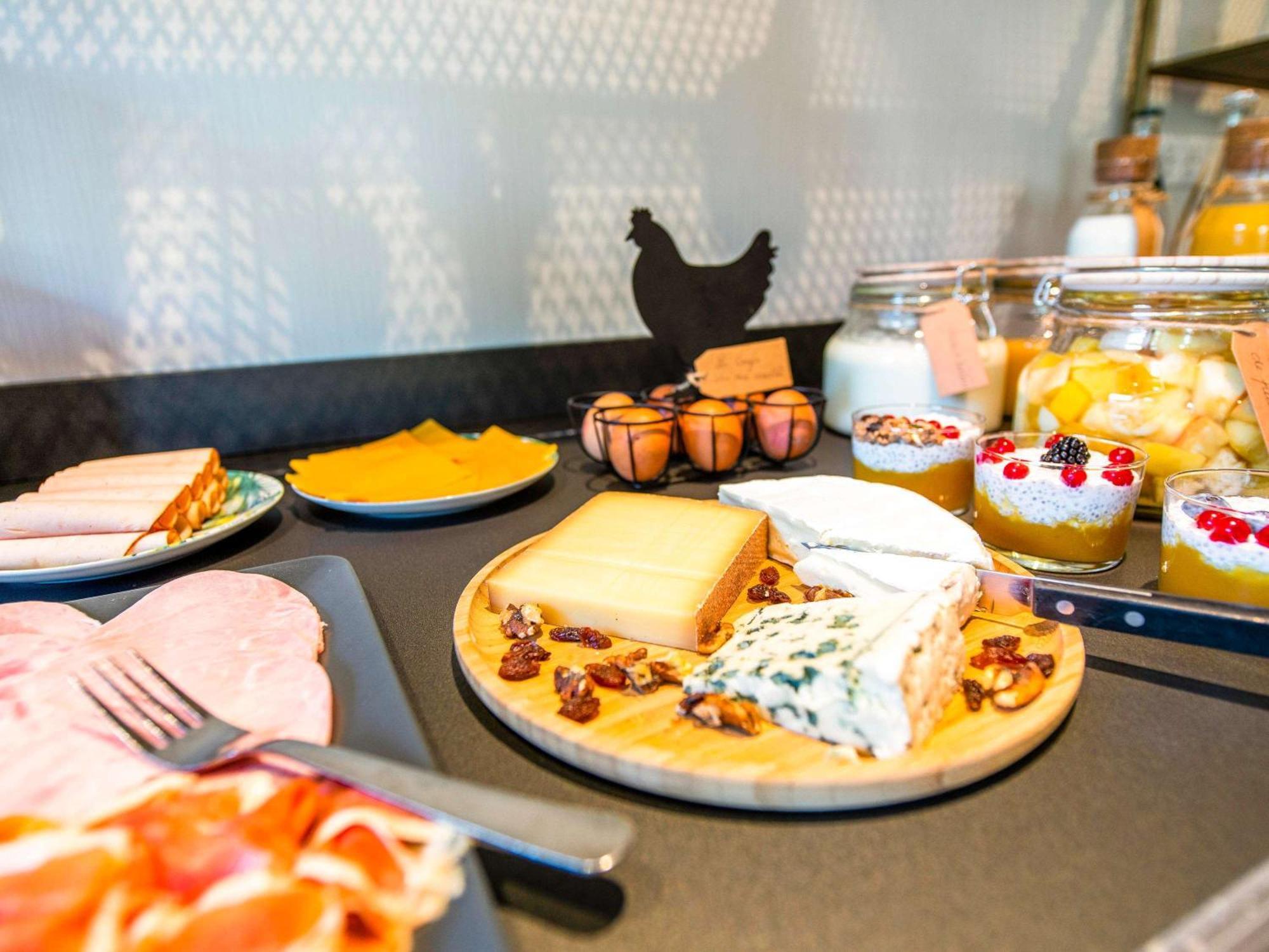 Отель Ibis Styles Rennes Cesson Экстерьер фото